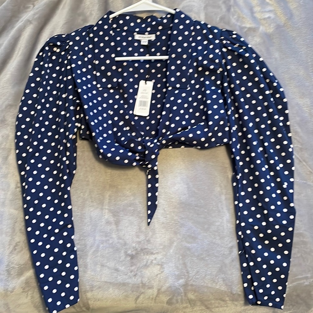 Bisou Top/ front tie crop We Wore What